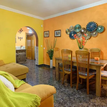Hearth Away From House. Breia * Puerto del Carmen (Lanzarote)