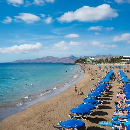 Hearth Away From House. Breia * Puerto del Carmen (Lanzarote)